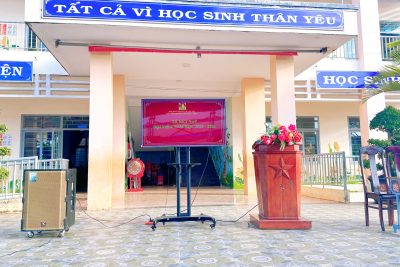 LỄ KẾT NẠP ĐỘI VIÊN MỚI NHÂN KỶ NIỆM 81 NĂM NGÀY THÀNH LẬP QUÂN ĐỘI NHÂN DÂN VIỆT NAM